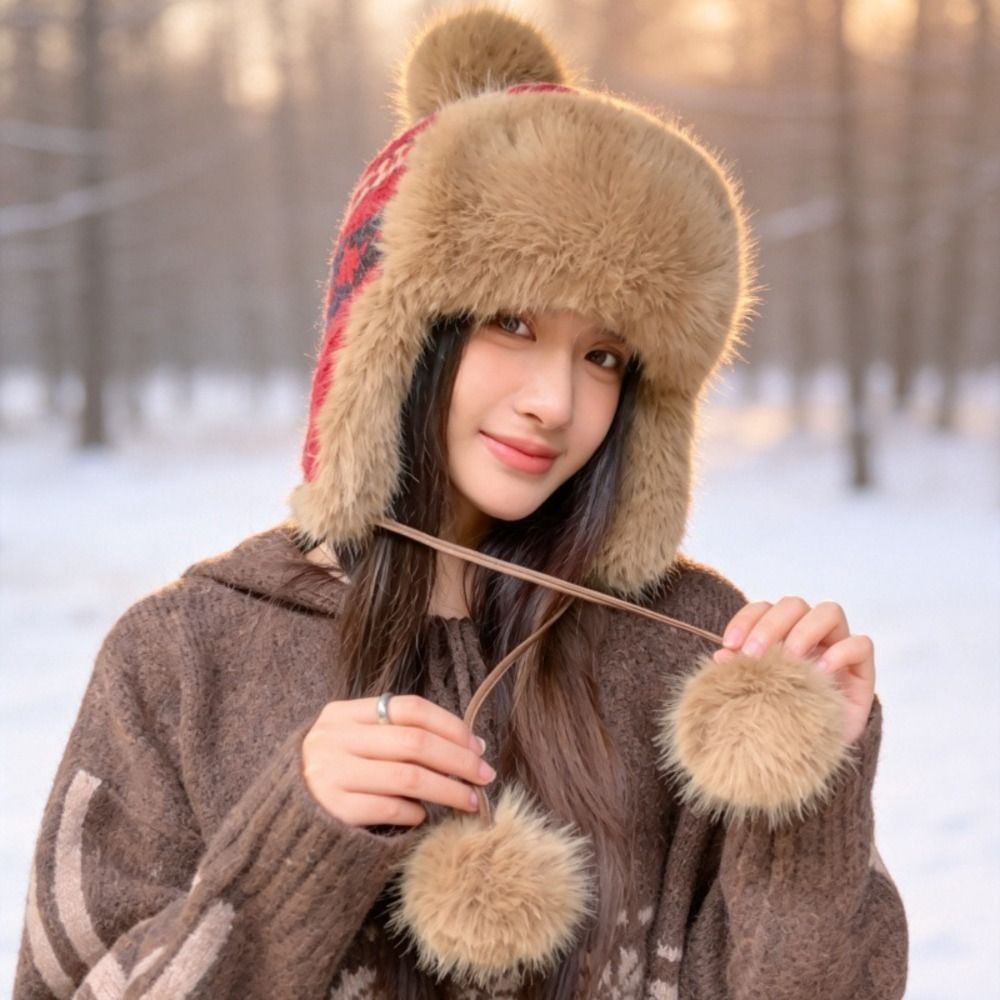 Trapper Hat Ear Flap - Şık Polyester Örme Kulaklıklı Şapka Ponponlu